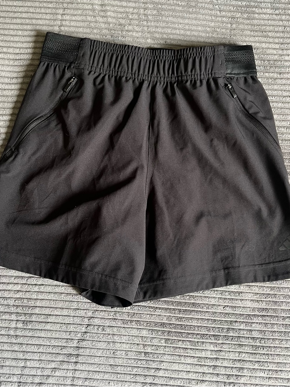 Adidas Axis Knit 5” Woven Shorts Zip Pockets IT1098 Breathable Size Small Men’s
